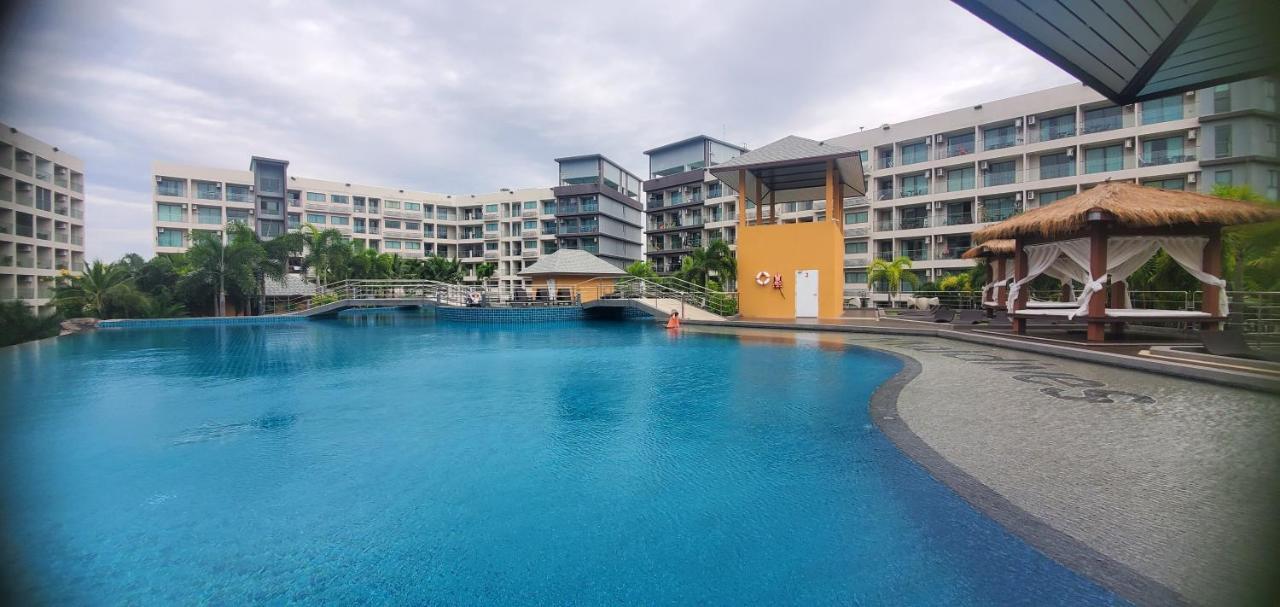Laguna Beach Resort3 Praia de Jomtien Exterior foto